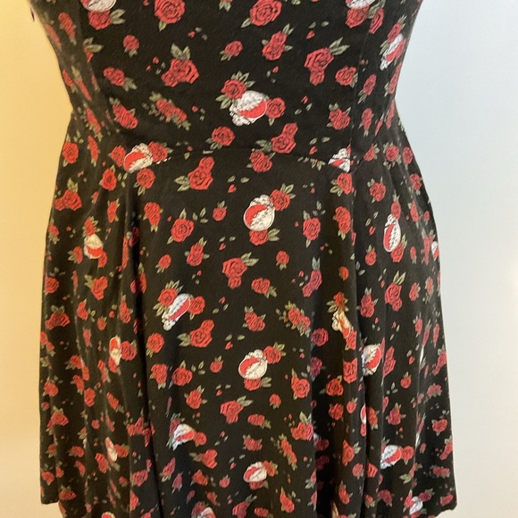 5. By Junkfood Grateful Dead Skull Red Roses Mini dress Spaghetti Straps SZ S - Picture 9 of 10